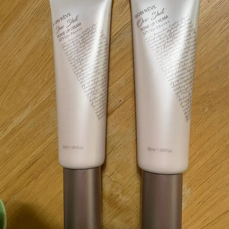 [새상품] 쏭레브 톤업 선크림 SPF50+ PA++++ 50ml
