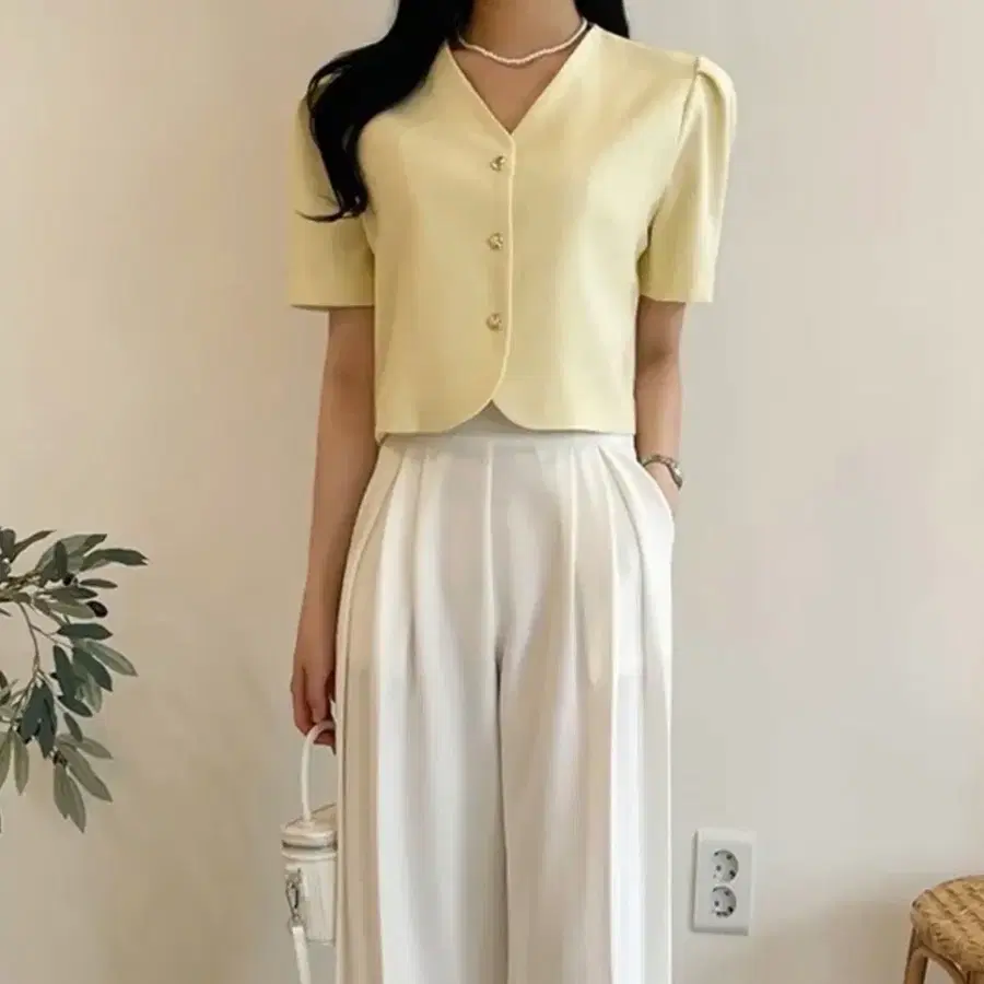 옐로우 퍼프 반팔 크롭 자켓