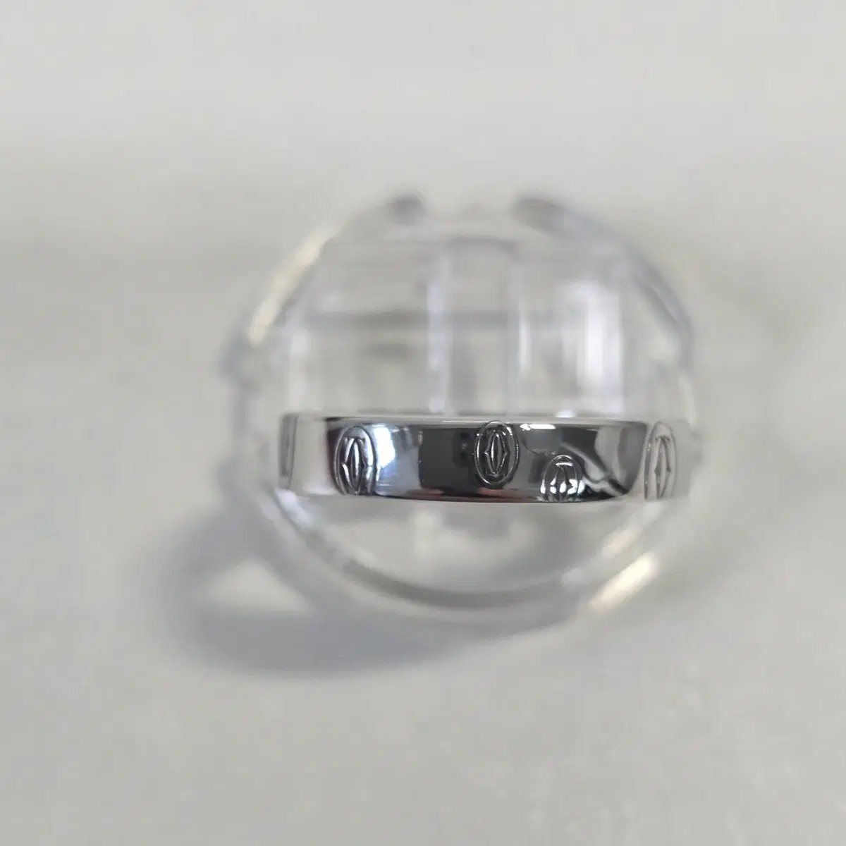 까르띠에 해피버스데이링 화이트 골드 18k 4mm 표기 55호 실측 15호