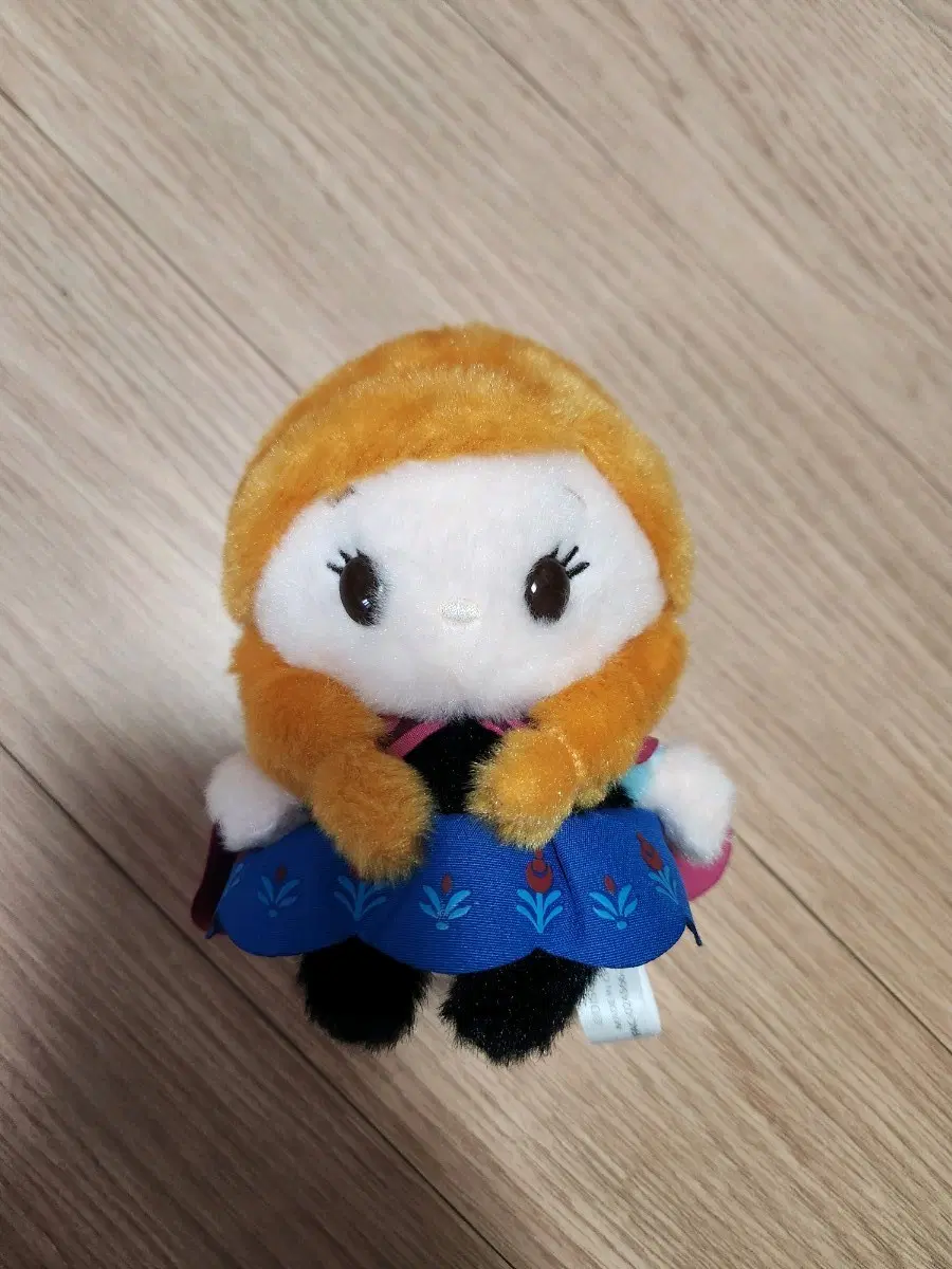 디즈니 겨울왕국 우루포차쨩 안나 누이구루미