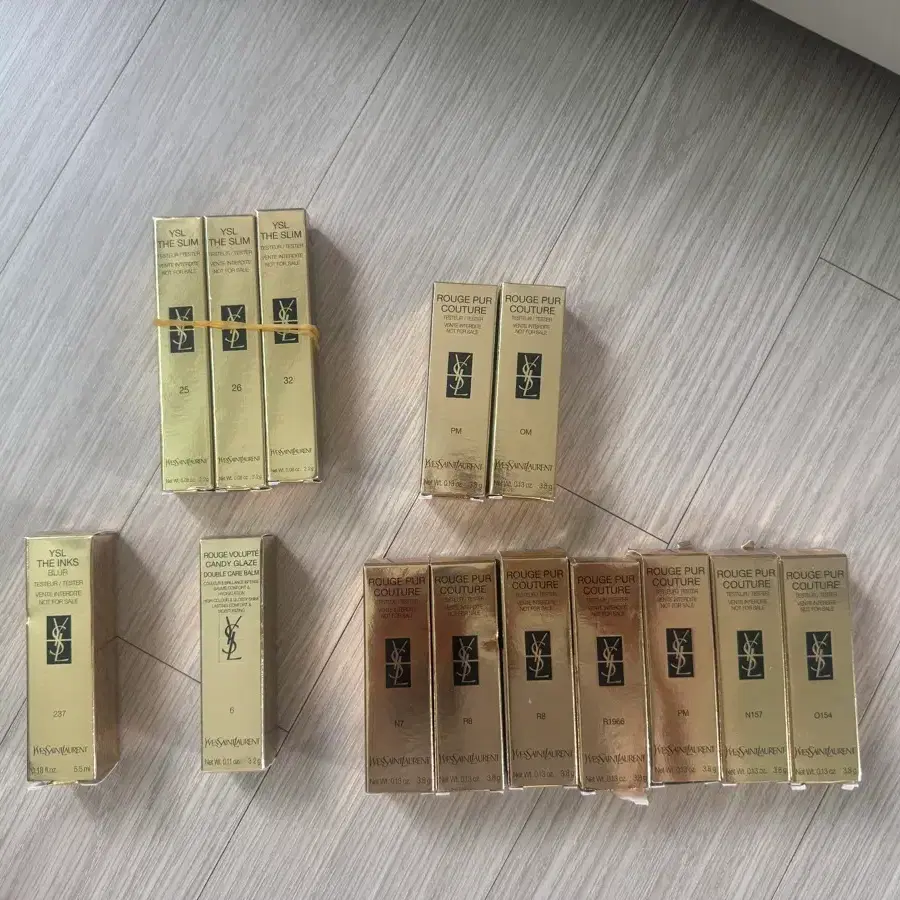 입생로랑 루쥬 쀼르 꾸뛰르 립스틱 (반포)