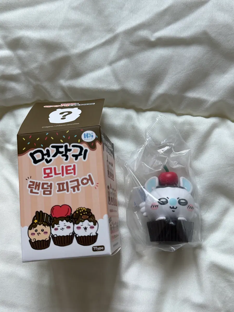 먼작귀 치이카와 모니터 랜덤 피규어 (모몽가)