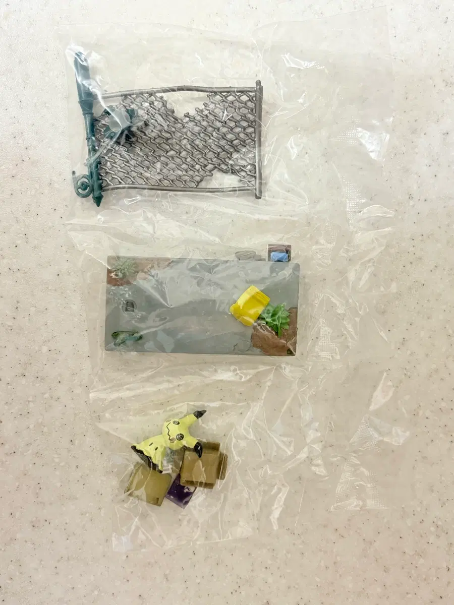 포켓몬 리멘트 거리 밤의 뒷골목 6번 따라츄 피규어