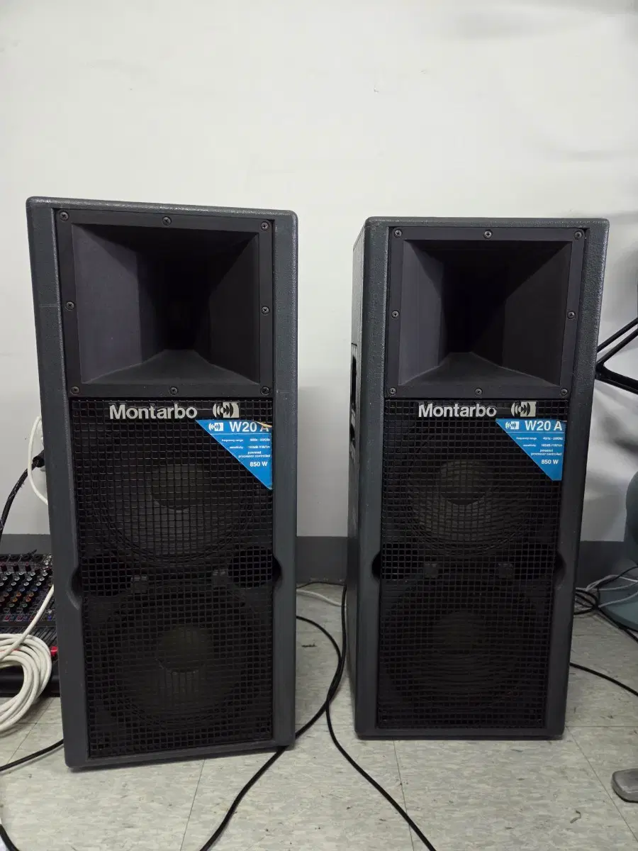 몬타르보(Montarbo) w20a, 215sa 앰프내장 스피커