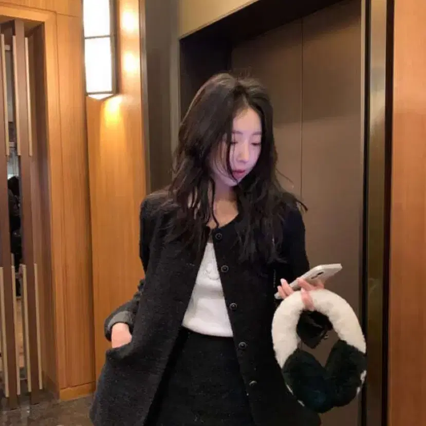 샵시예 siye 시예마켓 글리터 트위드 자켓 (새 제품)