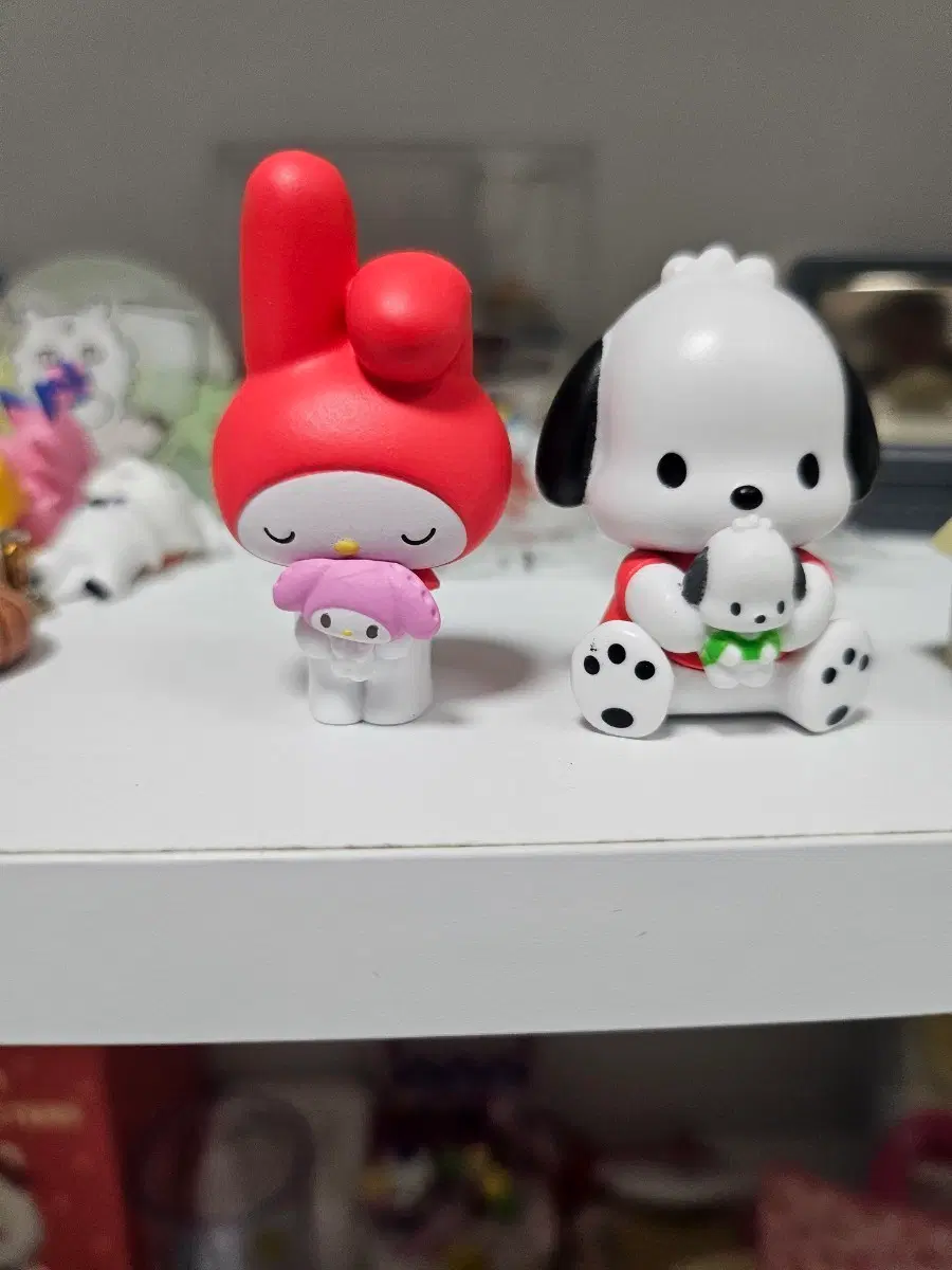 산리오 봉제인형과함께 가챠 (마멜,포차코 일괄)판매합니다.