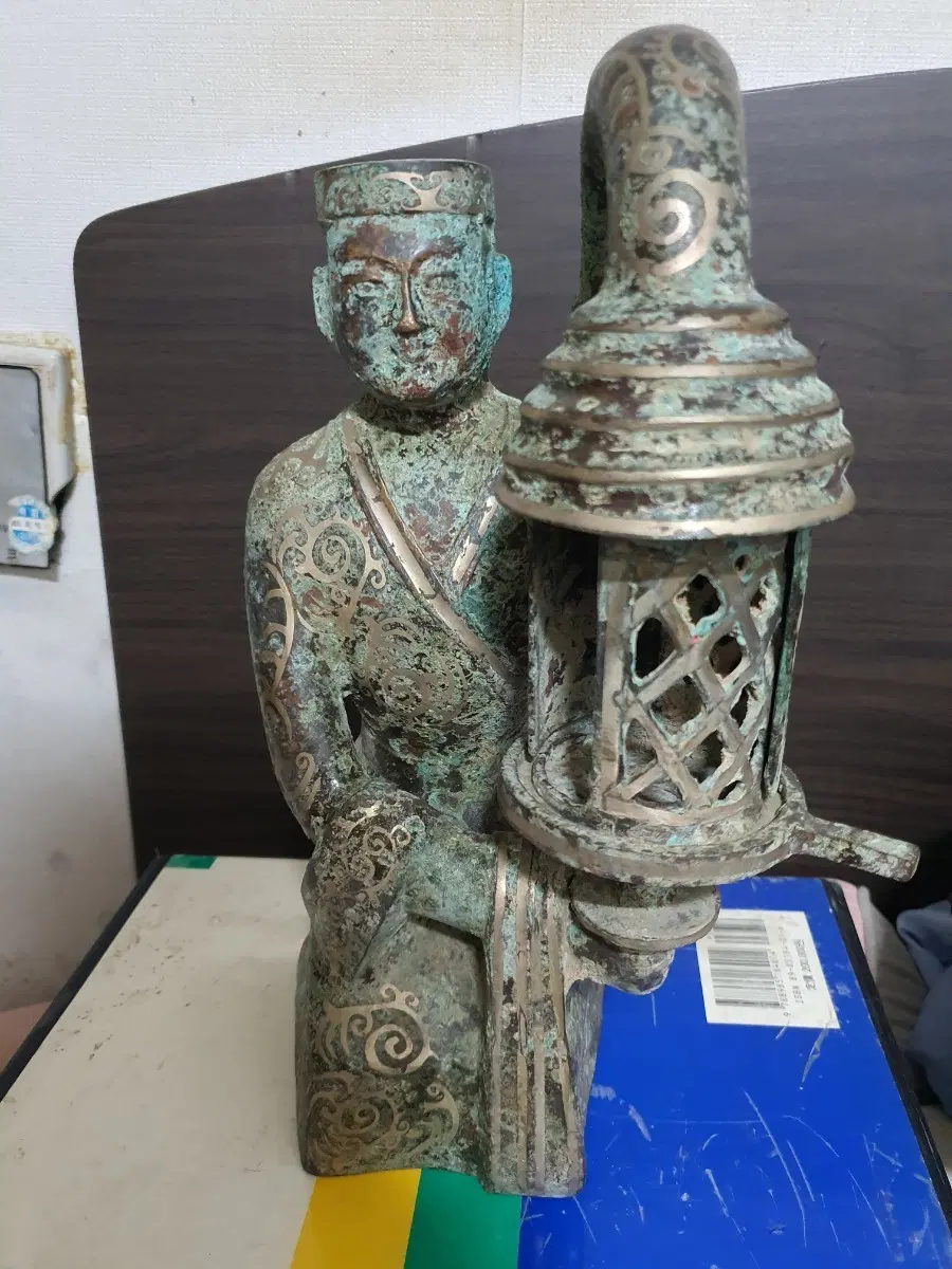 중국 장신궁등 청동상