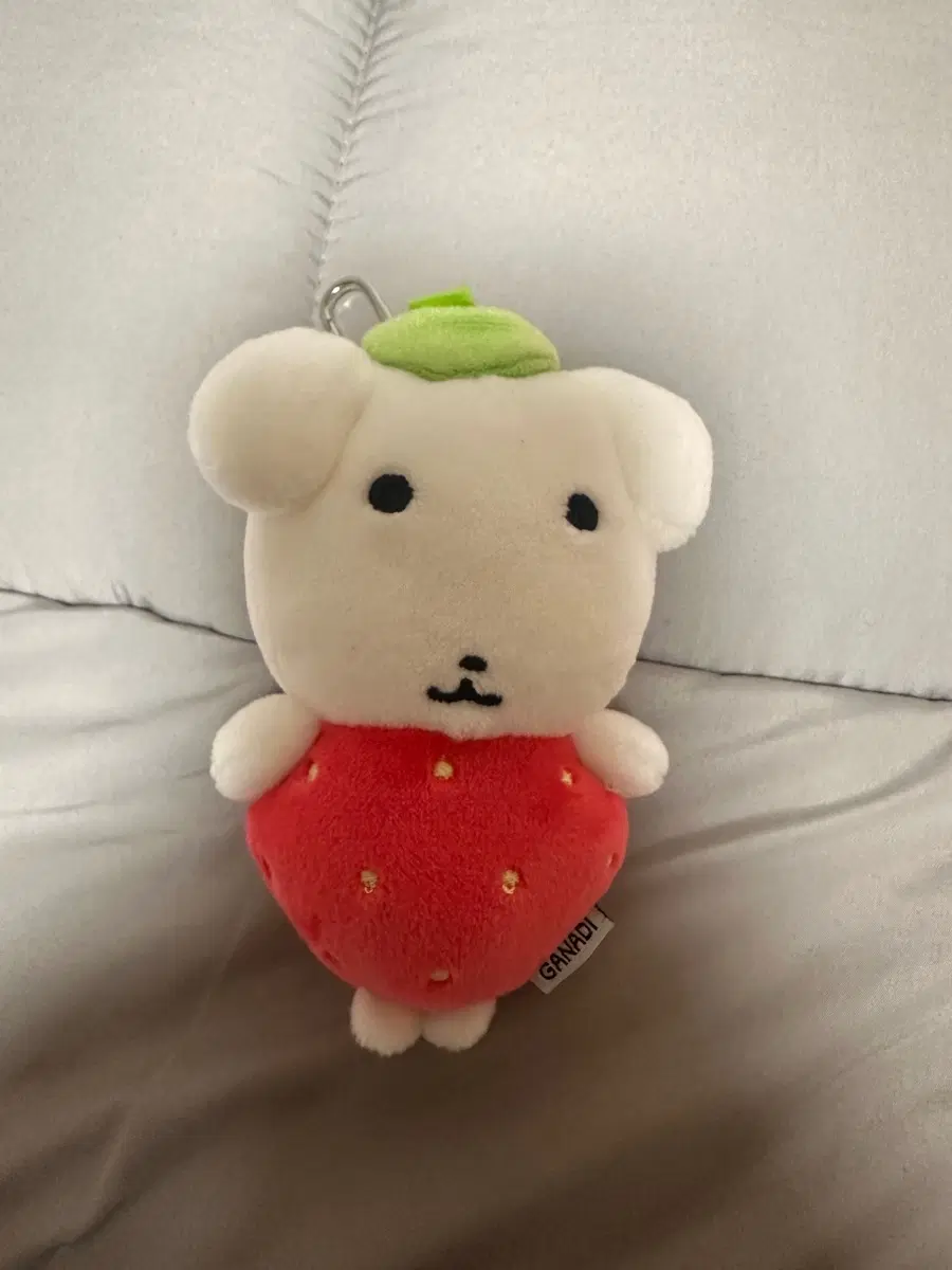 가나디 딸기 인형 키링