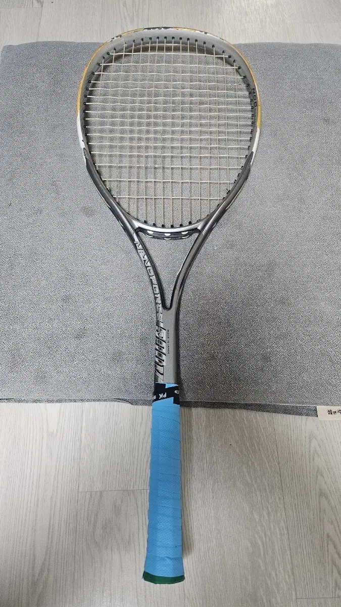 요넥스 나노포스 500V 테니스 라켓