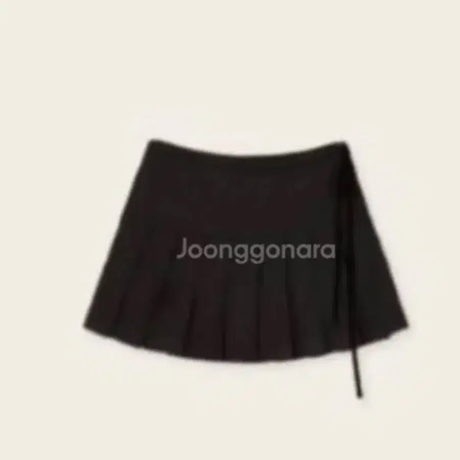 [새상품] 시예 조이 플리츠 스커트 챠콜블랙 M