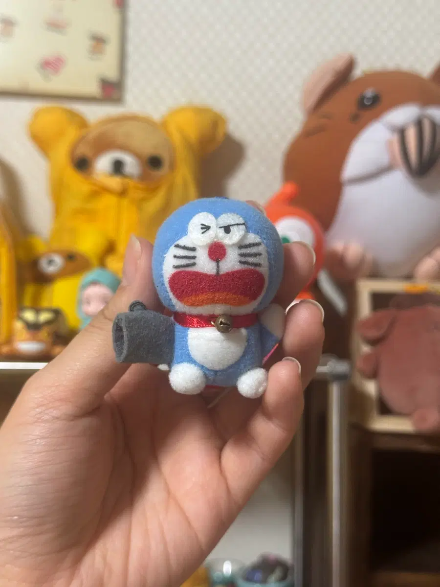 초레어 똥사이즈) 도라에몽 인형 키링