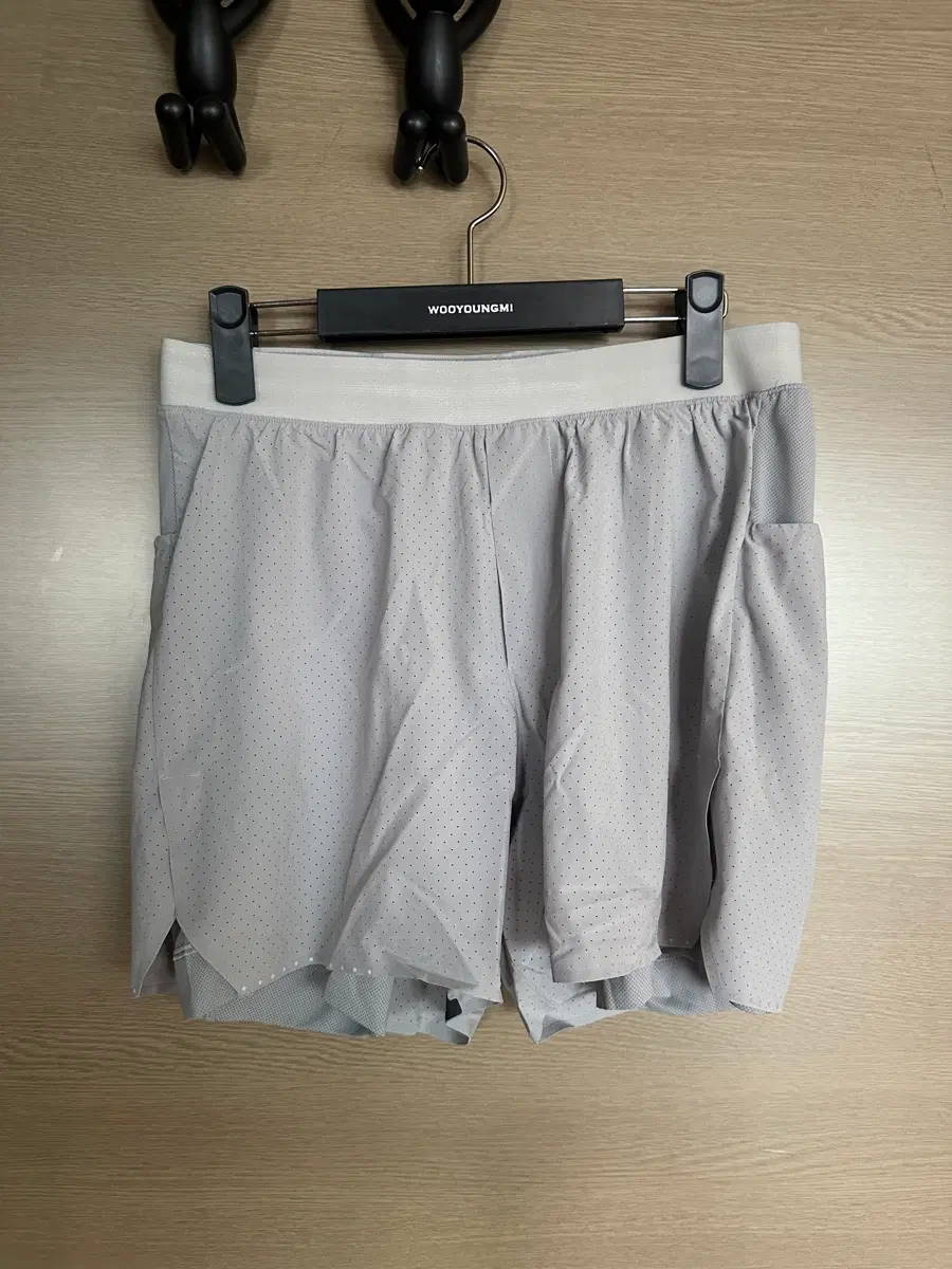 [M]룰루레몬 패스트앤프리 5인치 라인드 쇼츠