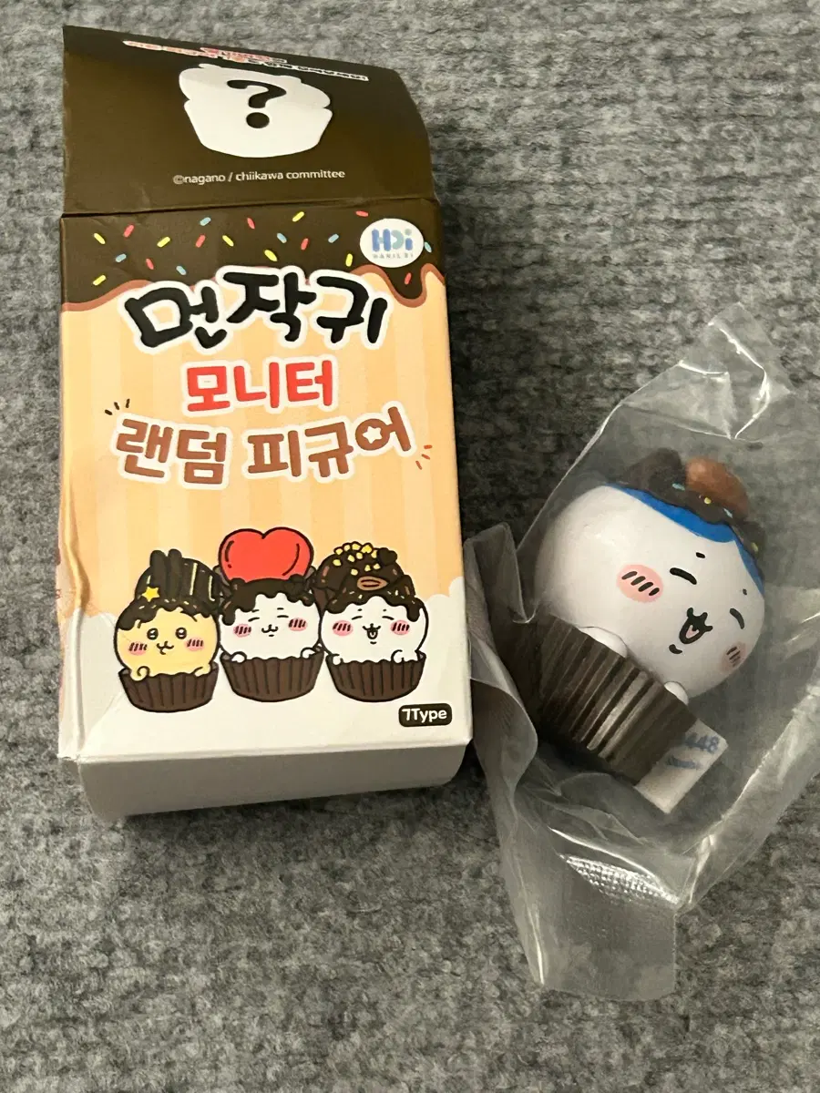 치이카와 하치와레 컵케이크 모니터 피규어 먼작귀