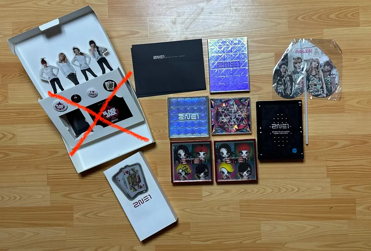 투애니원 2NE1 앨범 응원봉 DVD