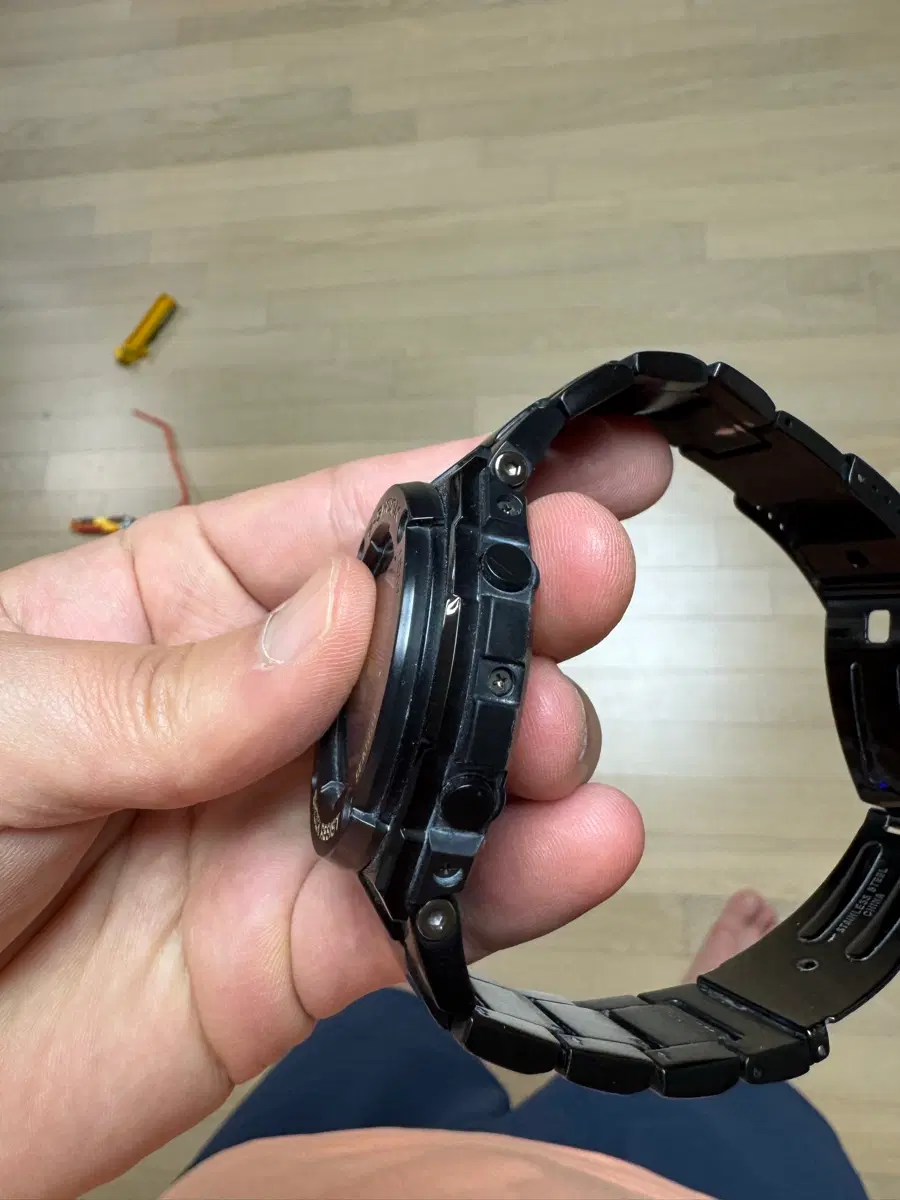 지샥 블랙 메탈 터프 솔라 (CASIO G-SHOCK G-STEEL GST-S300BD-1A)
