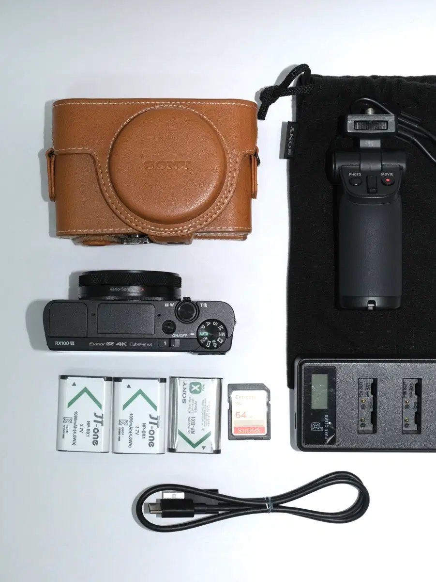 소니 RX100 VII 카메라 브라운 케이스 포함 ( RX100 M7 )