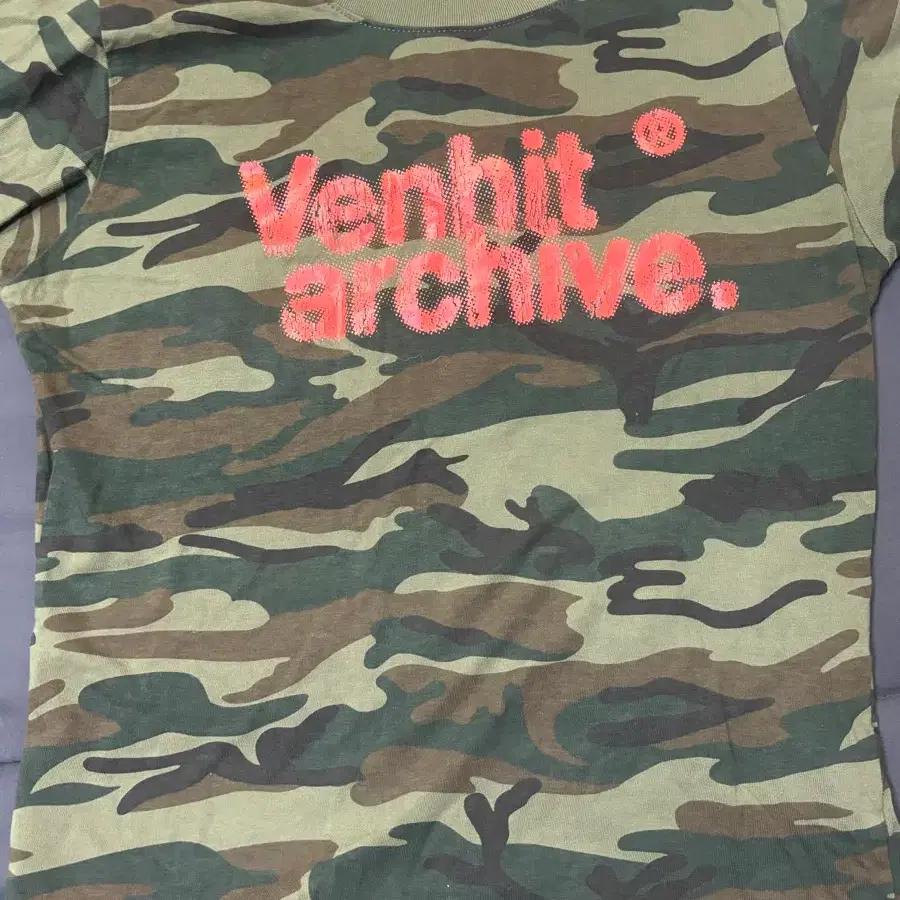 Venhit archive 카모 슬림핏 반팔티
