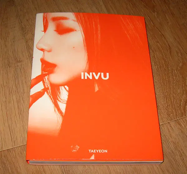 태연 (Taeyeon) 3집 CD - INVU / ORANGE ver / 소녀시대