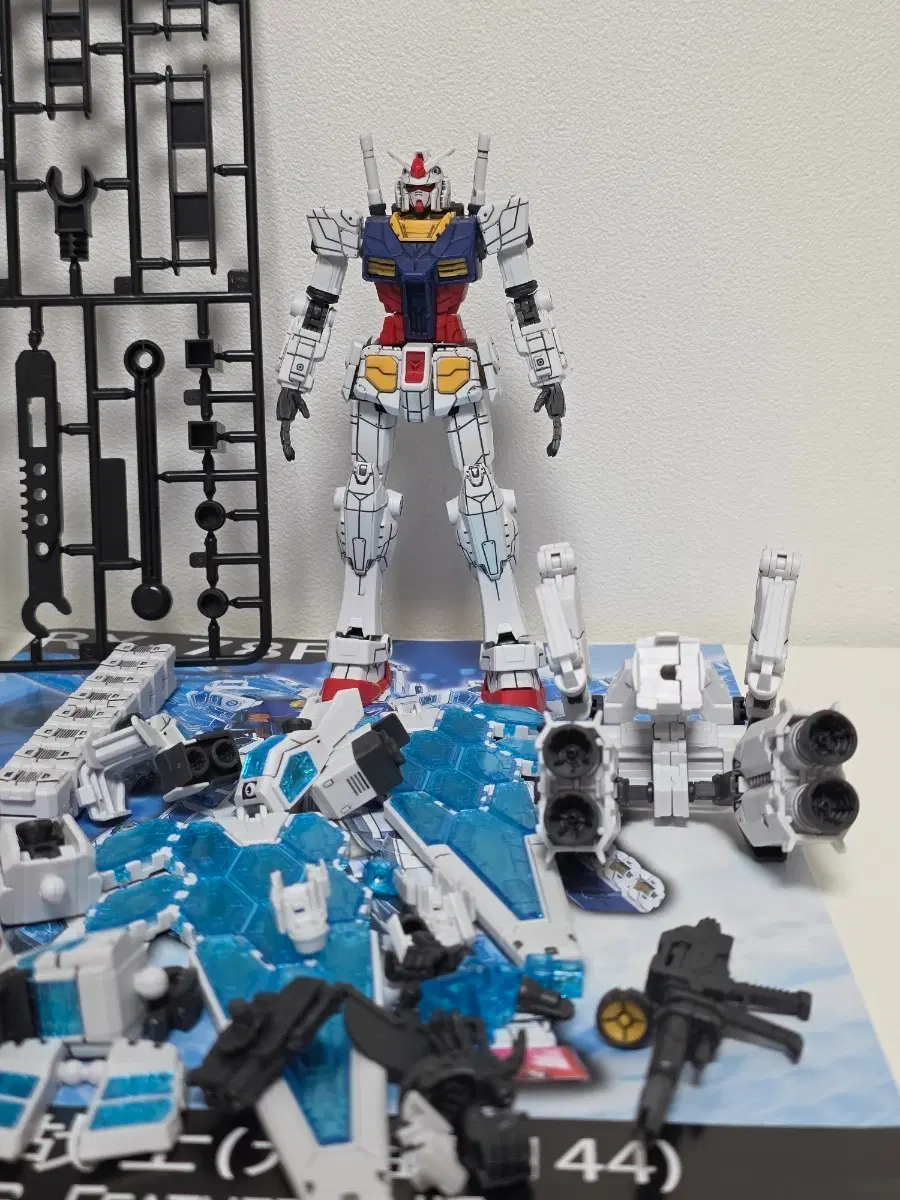(중국제)HG오사카엑스포 요코하마건담RX-78F00/E (EX-001글라스페더장비)