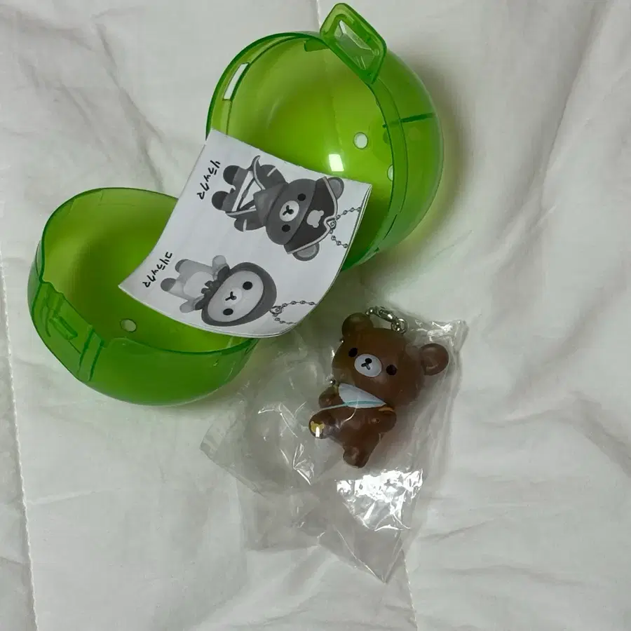 리락쿠마 해적 가챠 코구마 피규어 키링
