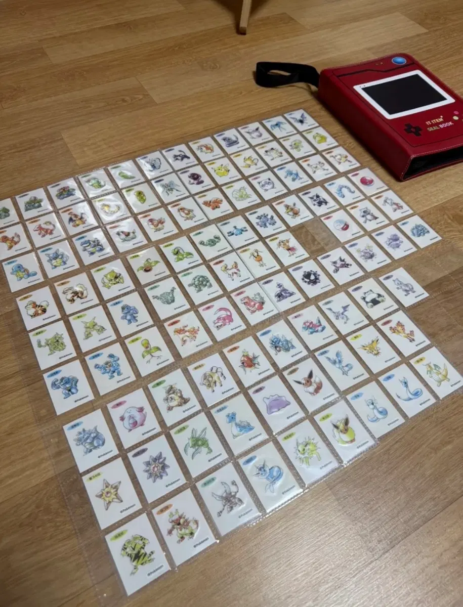 아트워크 띠부씰 99종(뮤츠포함 및 씰북,여분 띠부씰 포함)