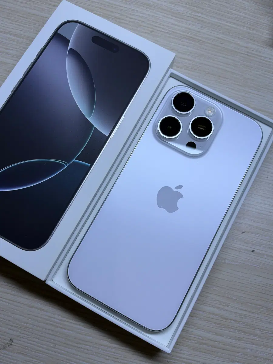 아이폰16프로 화이트 256GB
