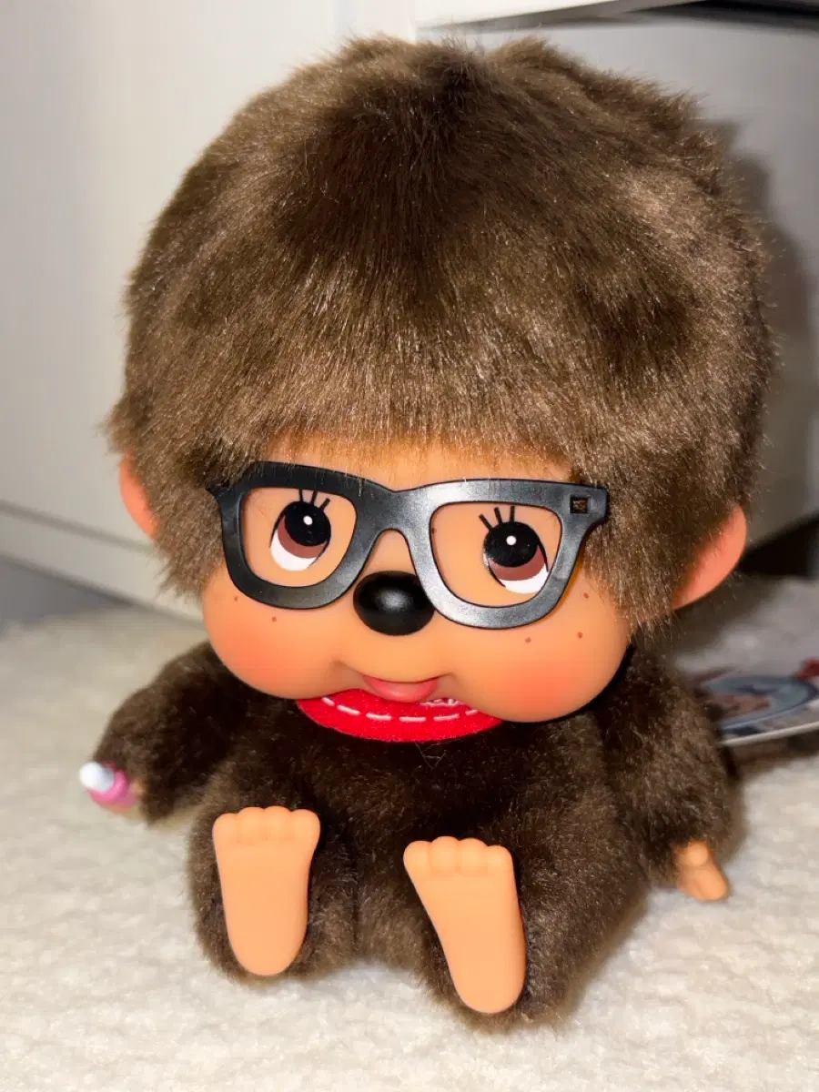 홍콩 한정판 안경 빅헤드 몬치치