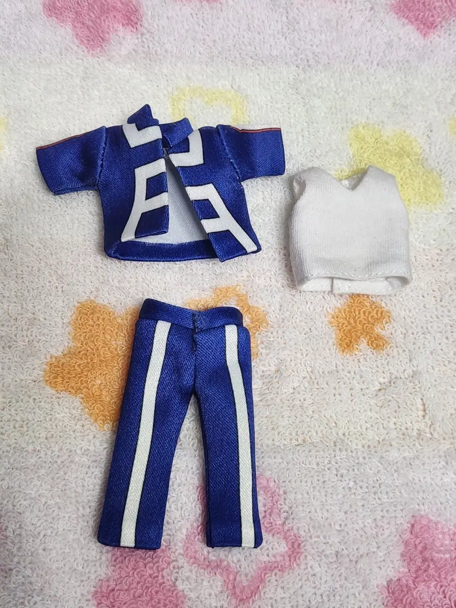 오비츠 11 히로아카 유에이 체육복 의상 판매합니다!