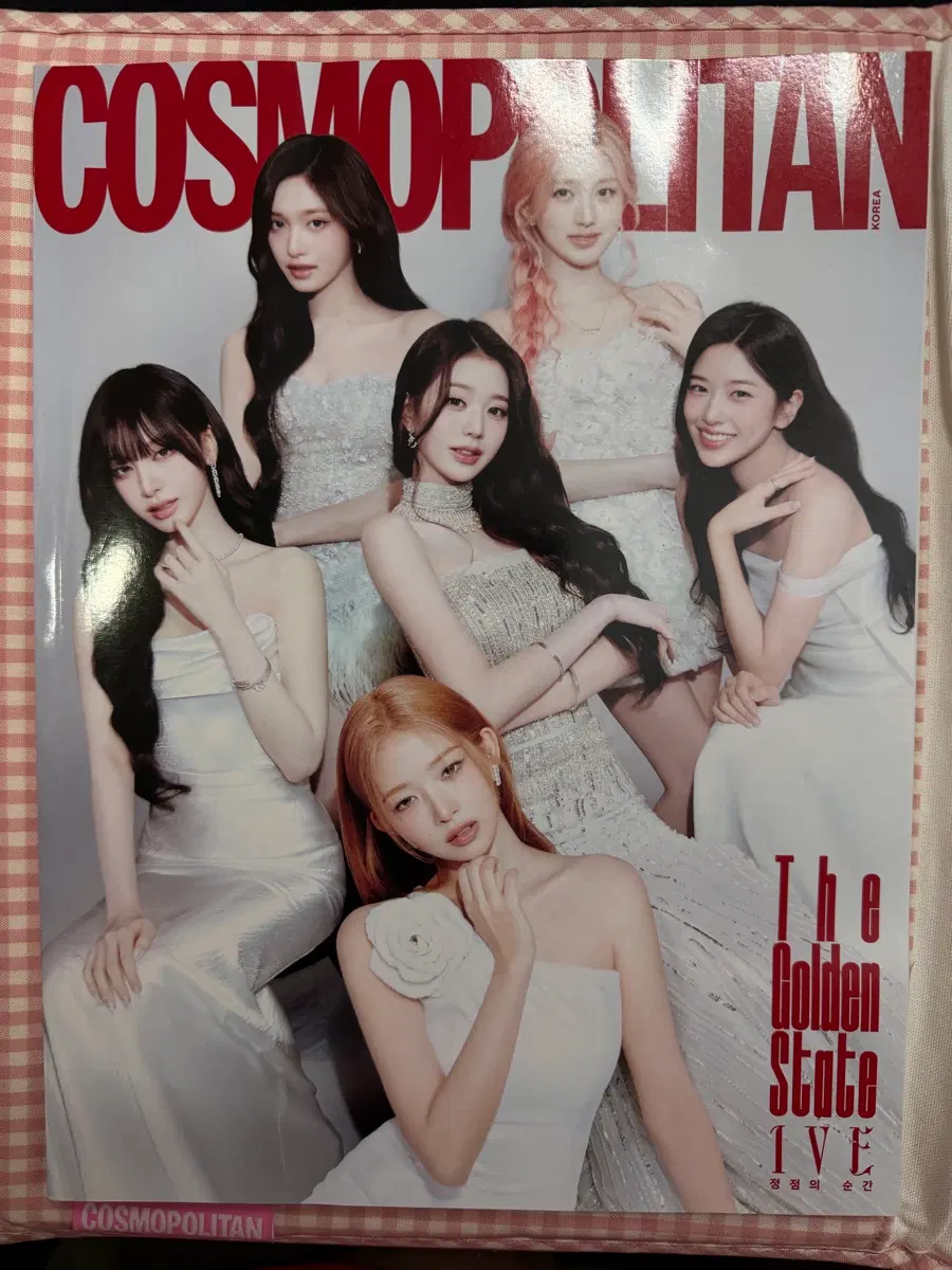 COSMOPOLITAN 코스모폴리탄 A형 (여성월간) : 3월 [2026] : 표지 : 아이브