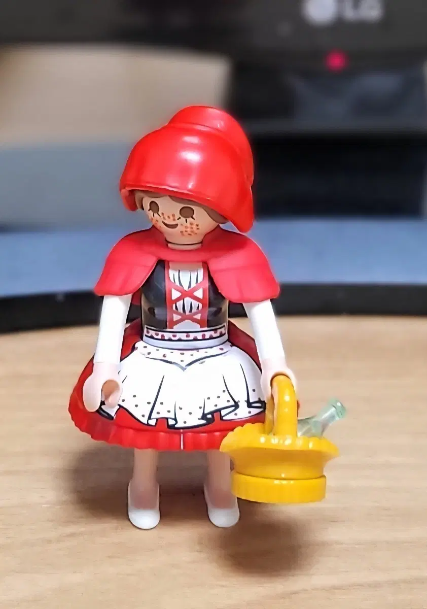 플레이모빌 빨간모자 아가씨