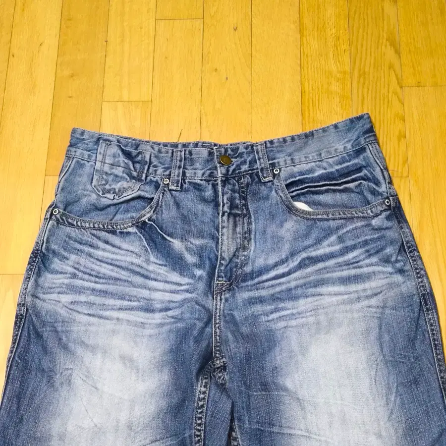 [34] 로카웨어(Rocawear) 올드스쿨 Y2K 자수 와이드 데님 팬츠