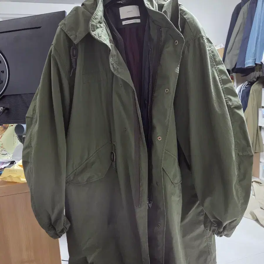 25fw 아워셀브스 모즈파카 올리브 라이너 셋트 2사이즈