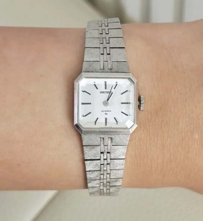 세이코 Seiko 여성용 은장 20석 오토매틱 시계 팔찌 여성 여자