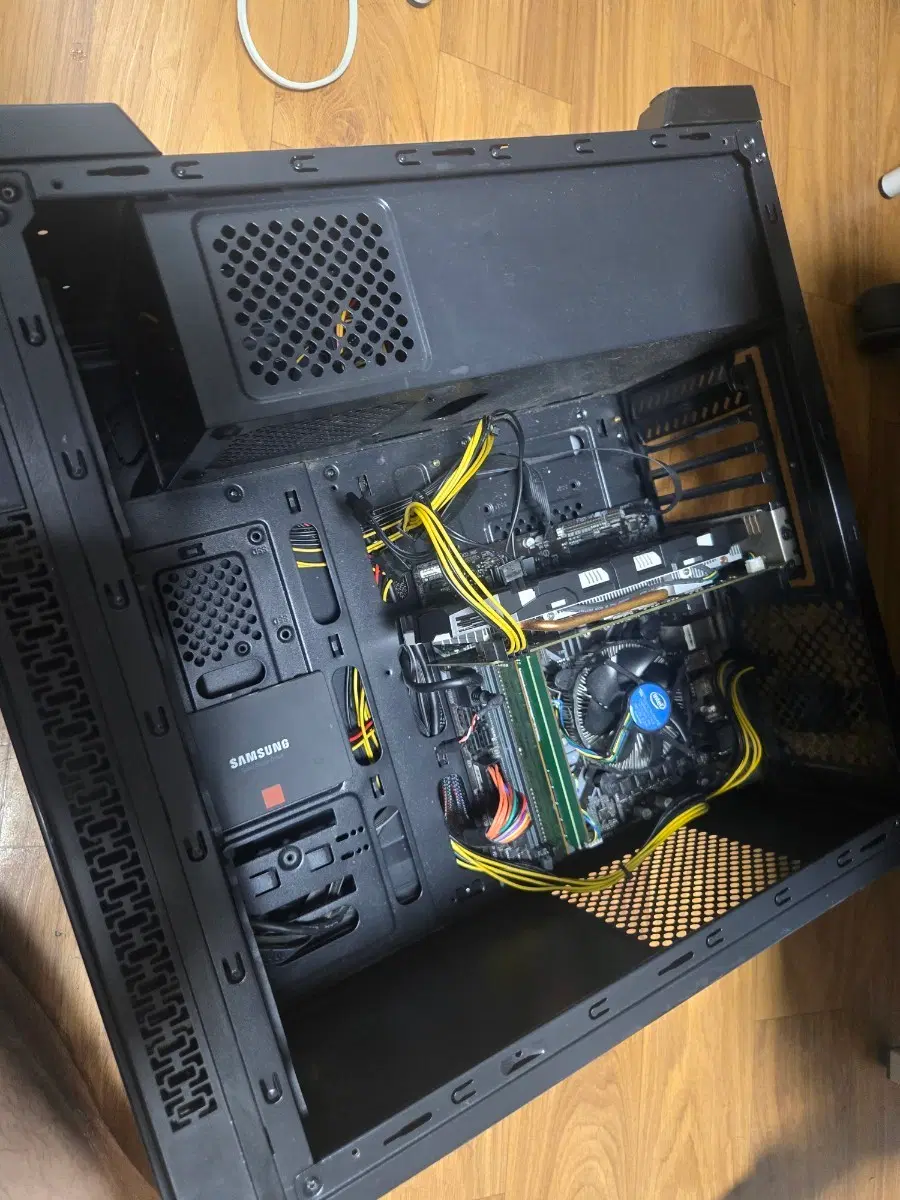 컴퓨터 부품용으로 쓰실분 사양 괜찮습니다