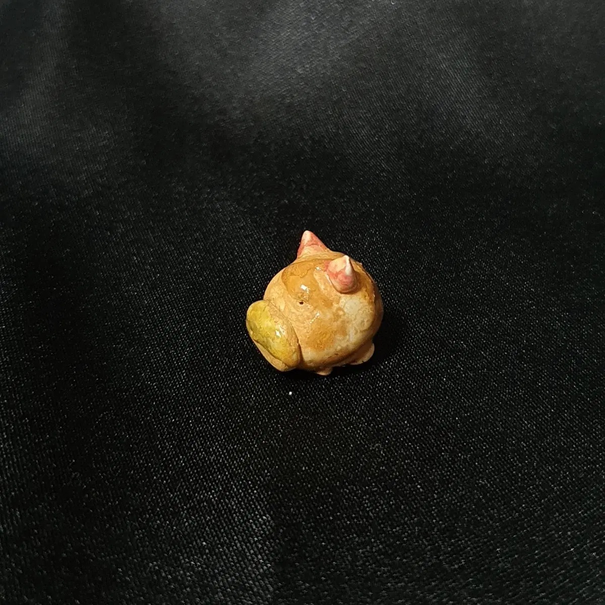 대리석 돼지 피규어