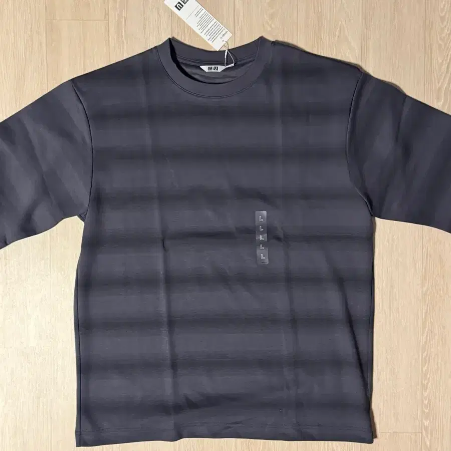 (새제품) 유니클로 U 에어리즘 코튼 오버사이즈 그레이 size L