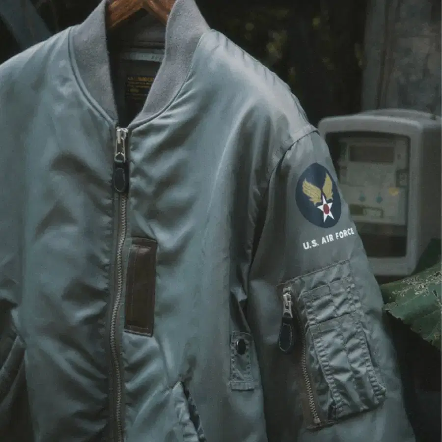 아웃스탠딩 MA-1 (10주년기념 제품)