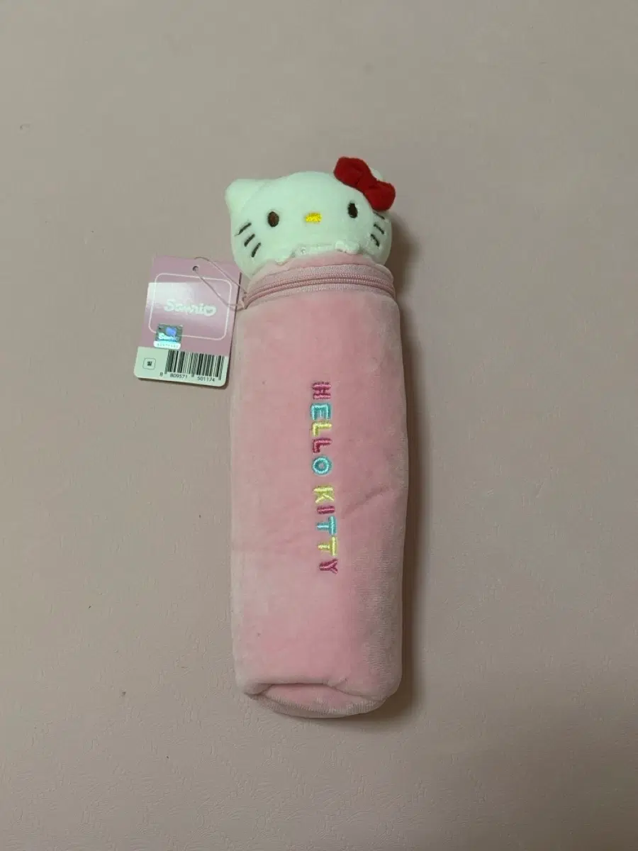 산리오 헬로키티 필통