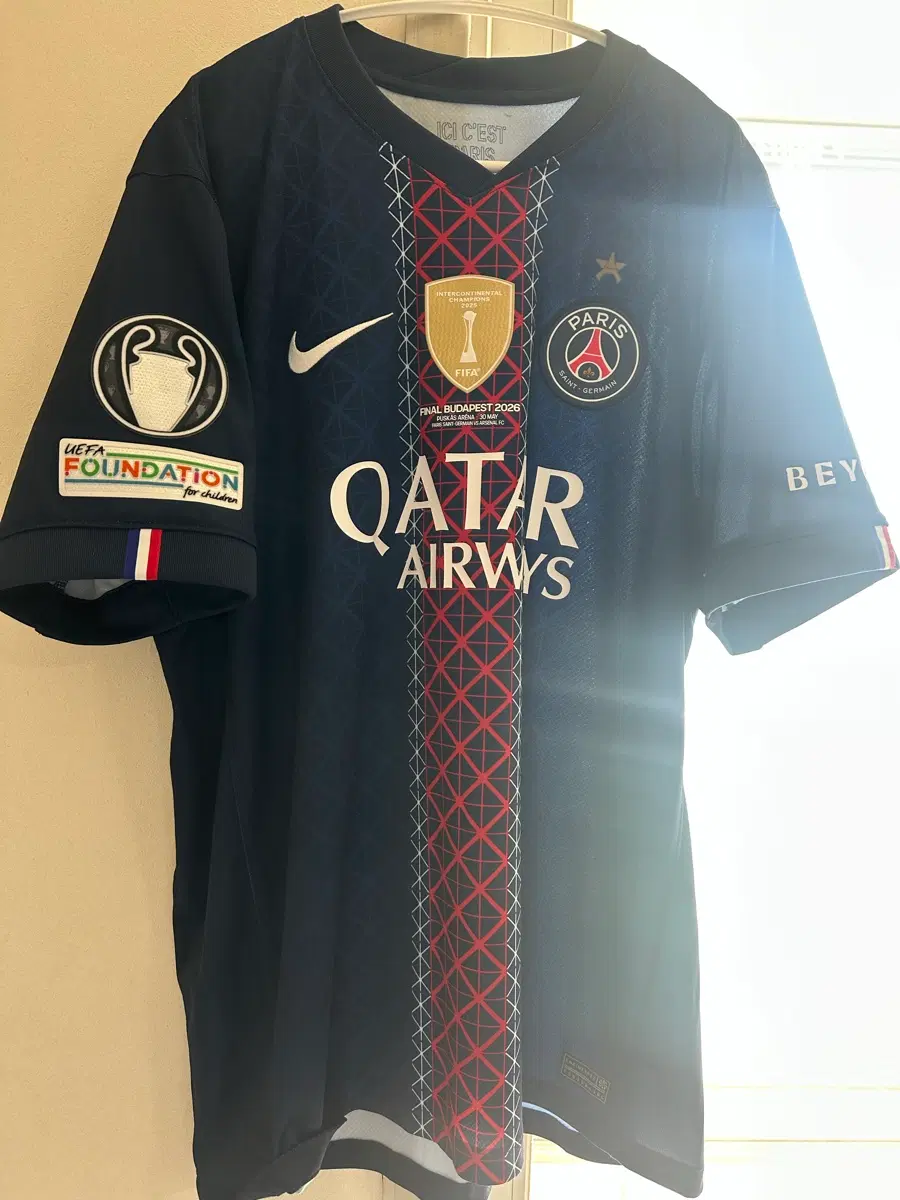 25-26 파리생제르망 크바라츠헬리아 L