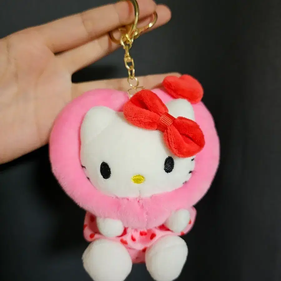 헬로키티 하트 인형 키링