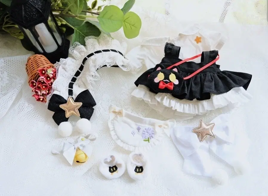 20cm 인형 메이드복 (인형 미포함)