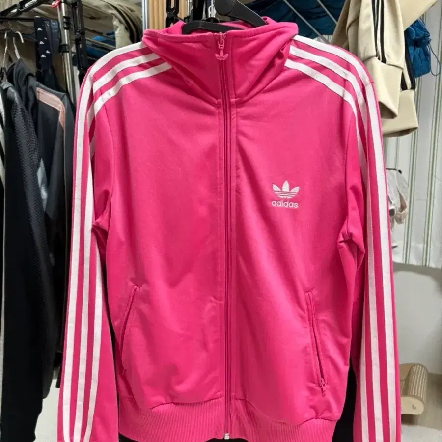 아디다스 희귀 져지 핫핑크 L 새제품