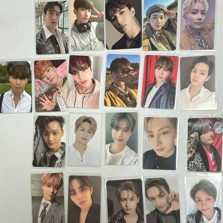 세븐틴 svt seventeen 포토카드 svt seventeen pcs photocard 에스쿱스정한도겸민규호시승관문준휘디노버논 포토카드 시그 히쟈나 hmv 디아이콘 럭드 사웨