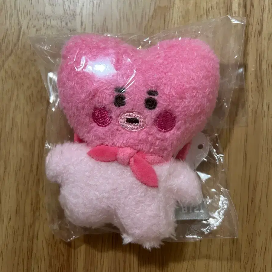 BT21 베이비 핑크 탓톤 마스코트 키링 타타