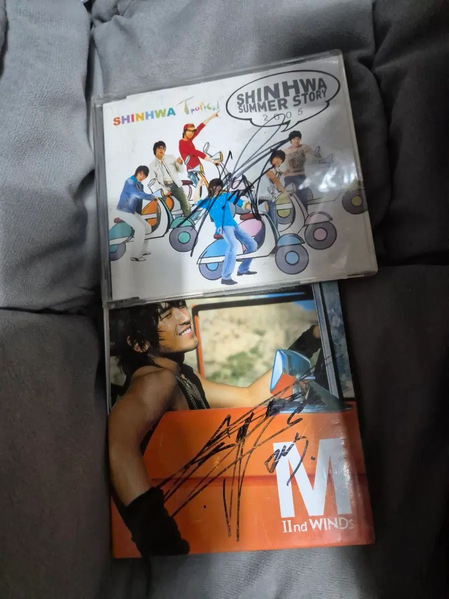 신화 썸머 스토리 CD + 이민우 2집 앨범 (친필 사인)