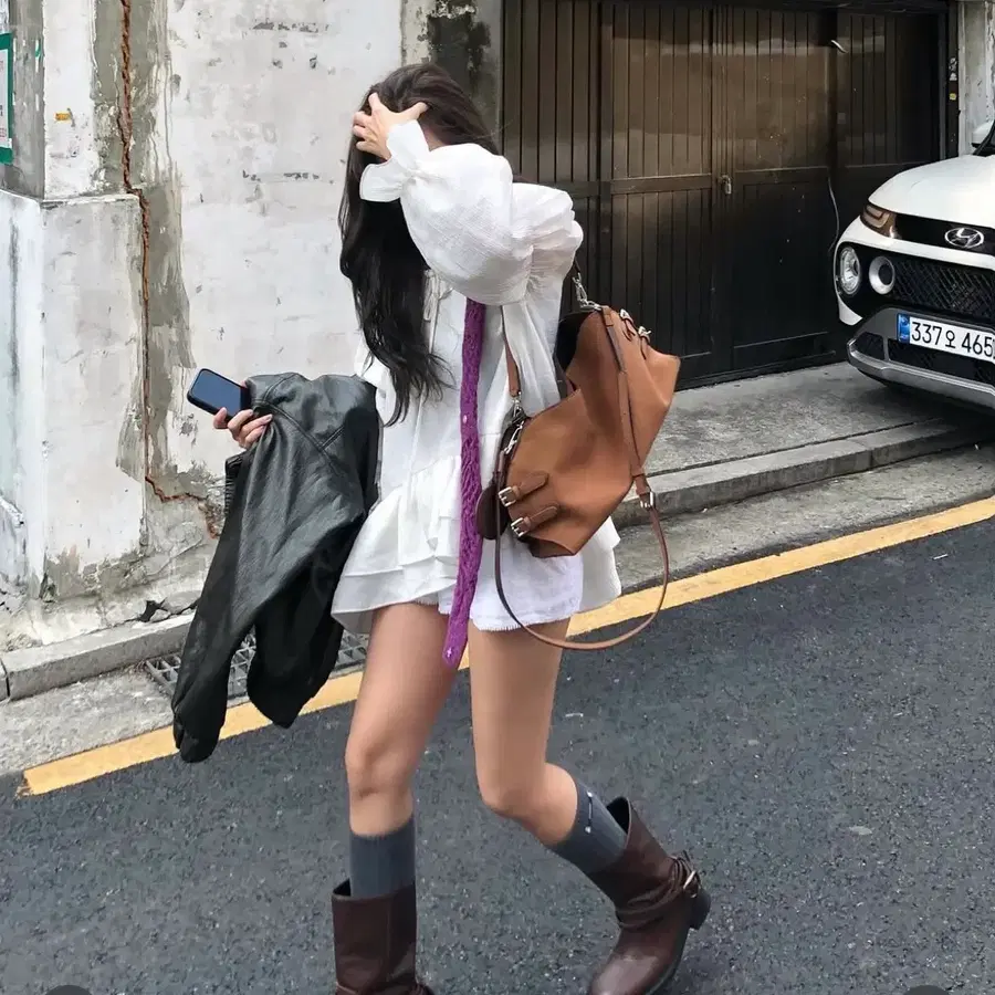 (시착만) Moi Toga Big Bag 토가 빅백 스웨이드 브라운