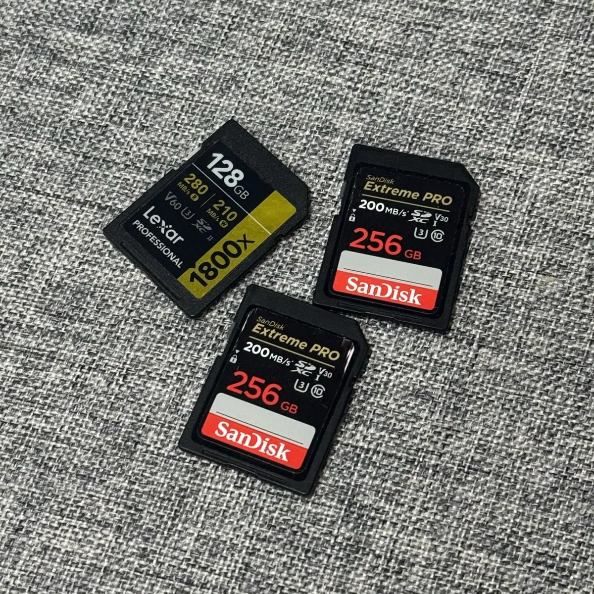 렉사 128GB / 샌디스크 256GB SD카드