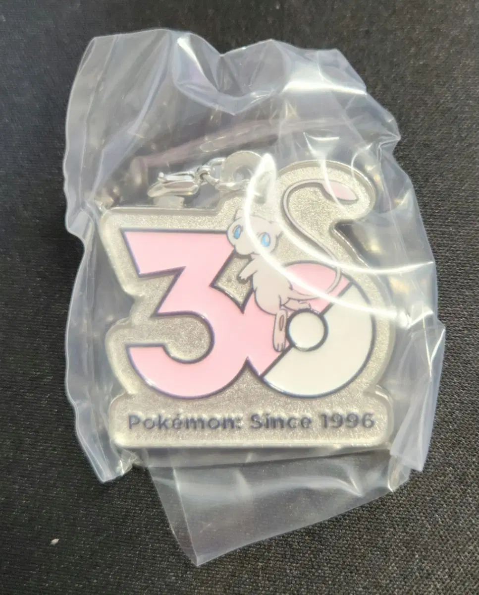 포켓몬 30주년 뮤 키링