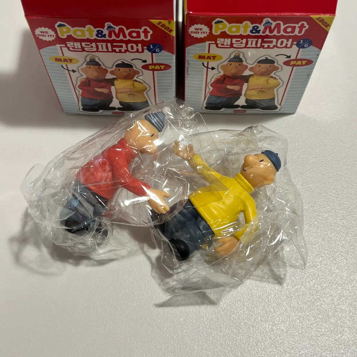(일괄) 패트와 매트 랜덤 피규어 A 악수 세트