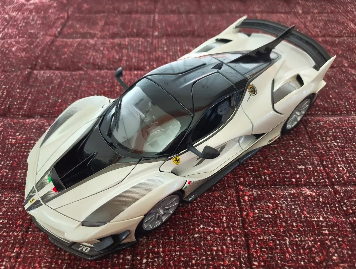 마이스토 1:18 페라리 FXX-K EVO 다이캐스트